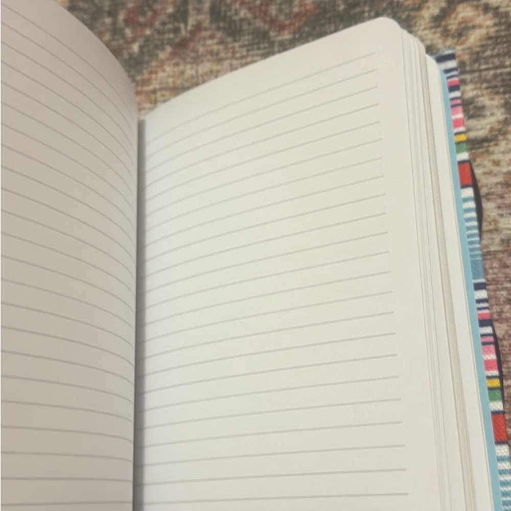 New blank writing journal - Picture 3 of 3